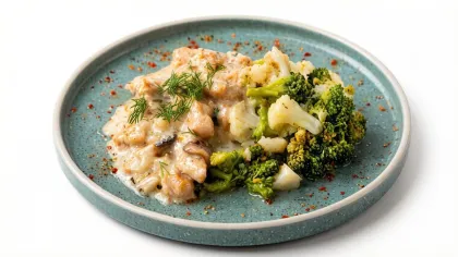 Ланч № 20 Бефстроганов из курицы с грибами и тушеными овощами